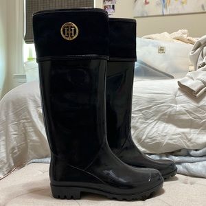 WORN TWICE. Tommy Hilfiger knee high rainboots